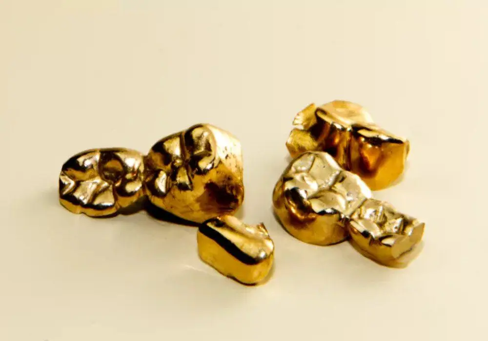 Gold dental crowns and gold nuggets